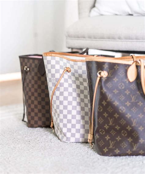 louis vuitton neverfull medium tote|Louis Vuitton Neverfull with strap.